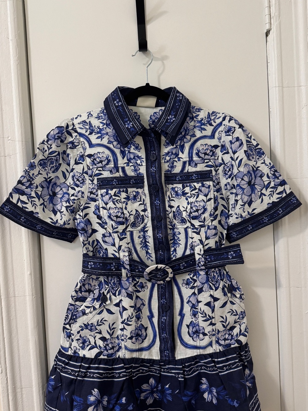 FARM Rio Blue and White Floral Mini Dress - Picture 4 of 7